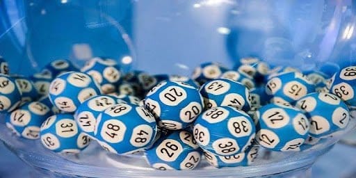 Chơi bao lô 3 con tại J88 như thế nào?