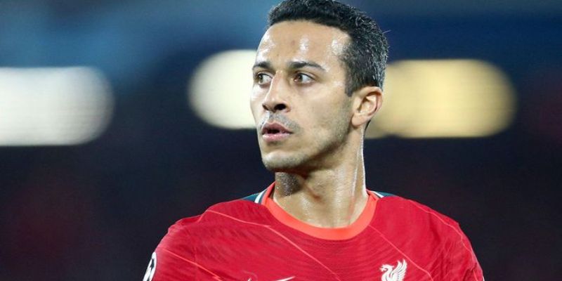 Thiago Alcântara: Từ Huyền Thoại Barcelona Đến Danh Thủ Liverpool