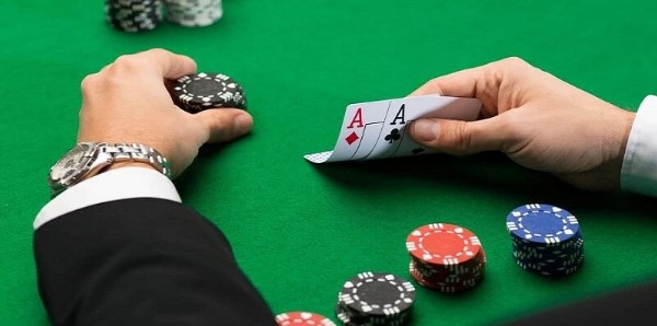 Tổng quan về tựa game xì tố trên Az888