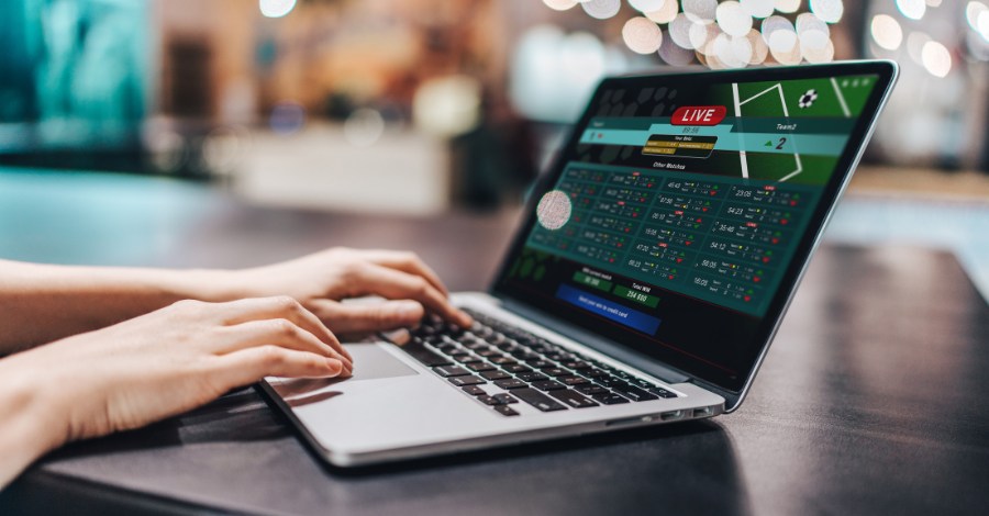 Cá độ là quá trình đặt cược vào kết quả của các trận đấu bóng đá