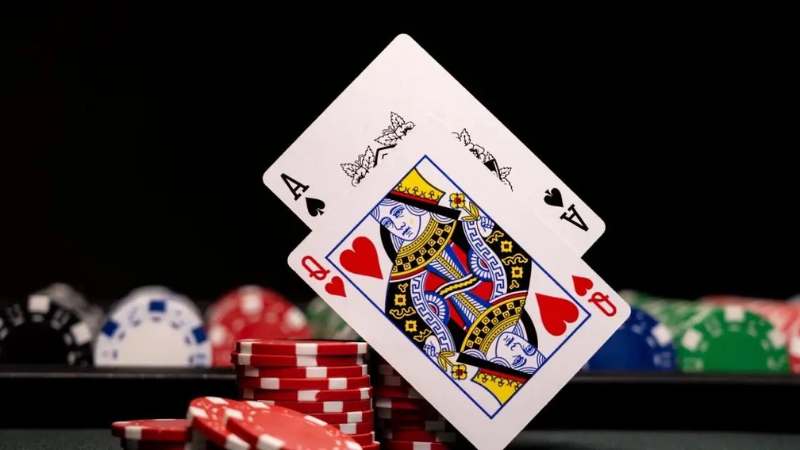 Sâm nghèo là dạng biến thể của bài sâm lốc